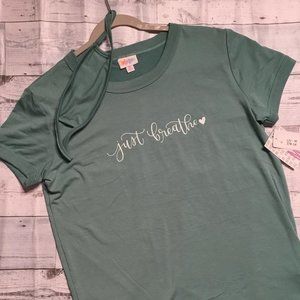 Lularoe LIV Top !!! NWT. THIS ONE COMES WITH MASK